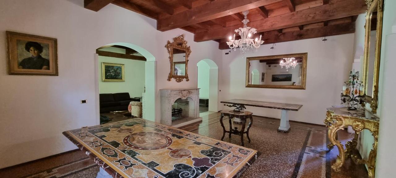 Farolfi Apartments Villa Galliera 볼로냐 외부 사진